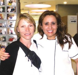 Patient Shelley and Casey Black Dental Implants at Cancun Cosmetic Dentistry